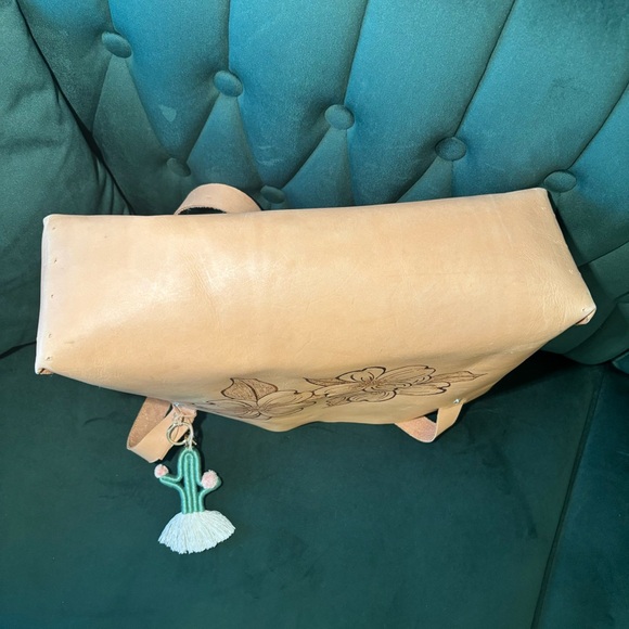 Premium Genuine Leather Handbag Purse Tote - Picture 7 of 9